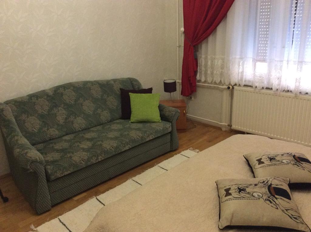 Szundi Szobák Pécs Esterno foto